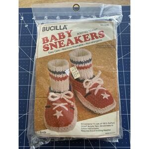 VTG Bucilla Knit Baby Sneakers 7886 Red White‎ Blue Tan Booties Kit NOS